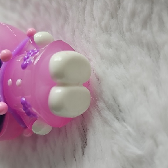 Kuromi Keychain - Picture 5 of 6